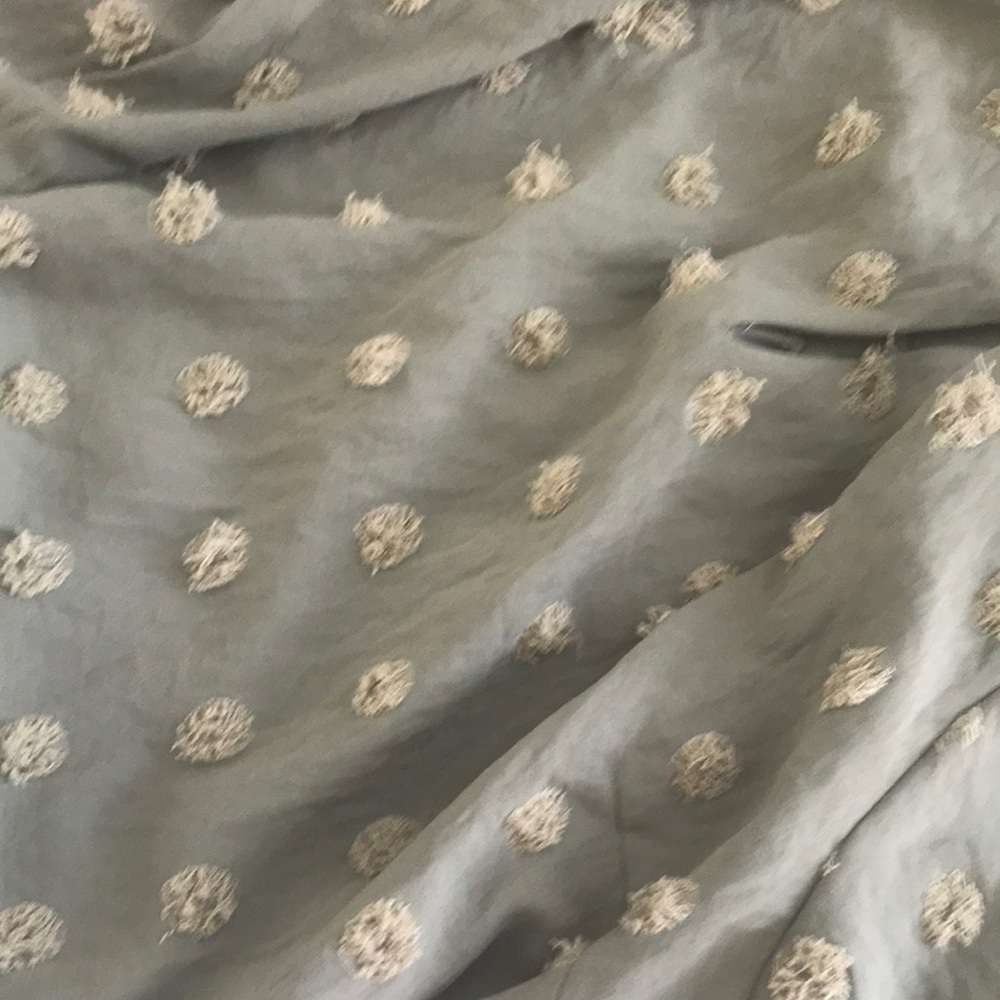 Light Olive Green Embroidered Dot Linen Top - Picture 4 of 7